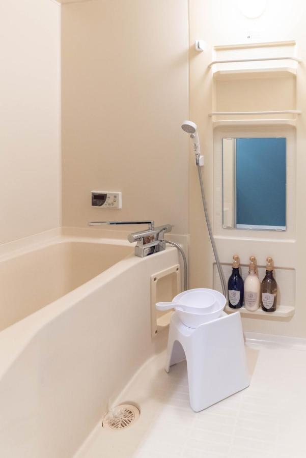 Design House Ao Apartment Osaka Bagian luar foto